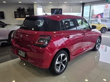 Suzuki Swift 2025 photo 5