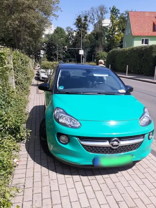Opel Adam