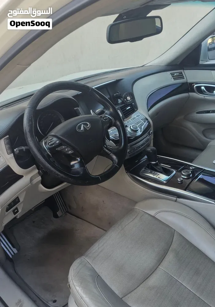 Infiniti M37 2011 photo 4