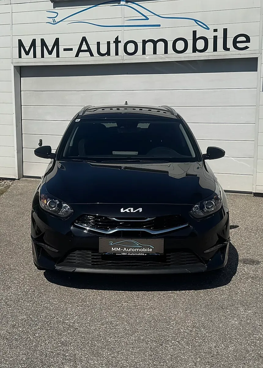 Kia Ceed 2023 photo 3