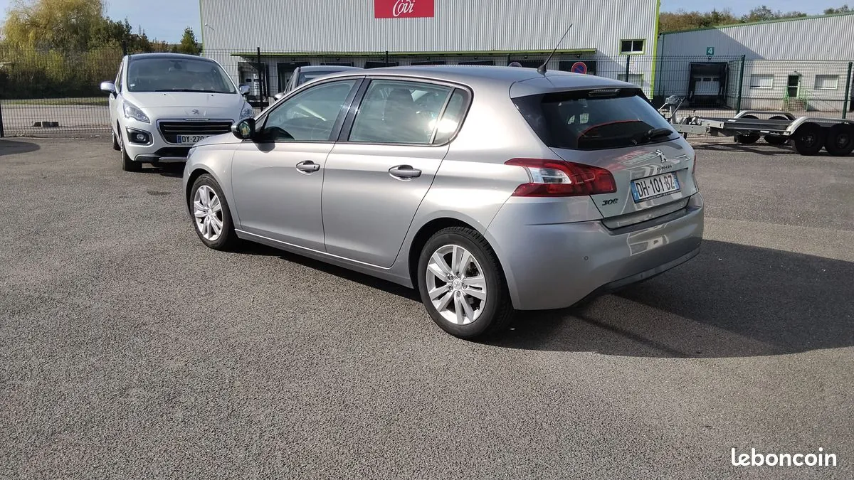 Peugeot 308 2014 photo 4