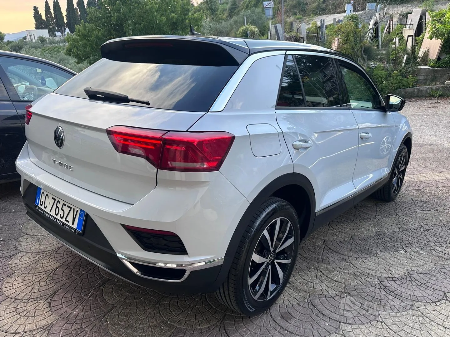 Volkswagen T-Roc 2020 photo 3