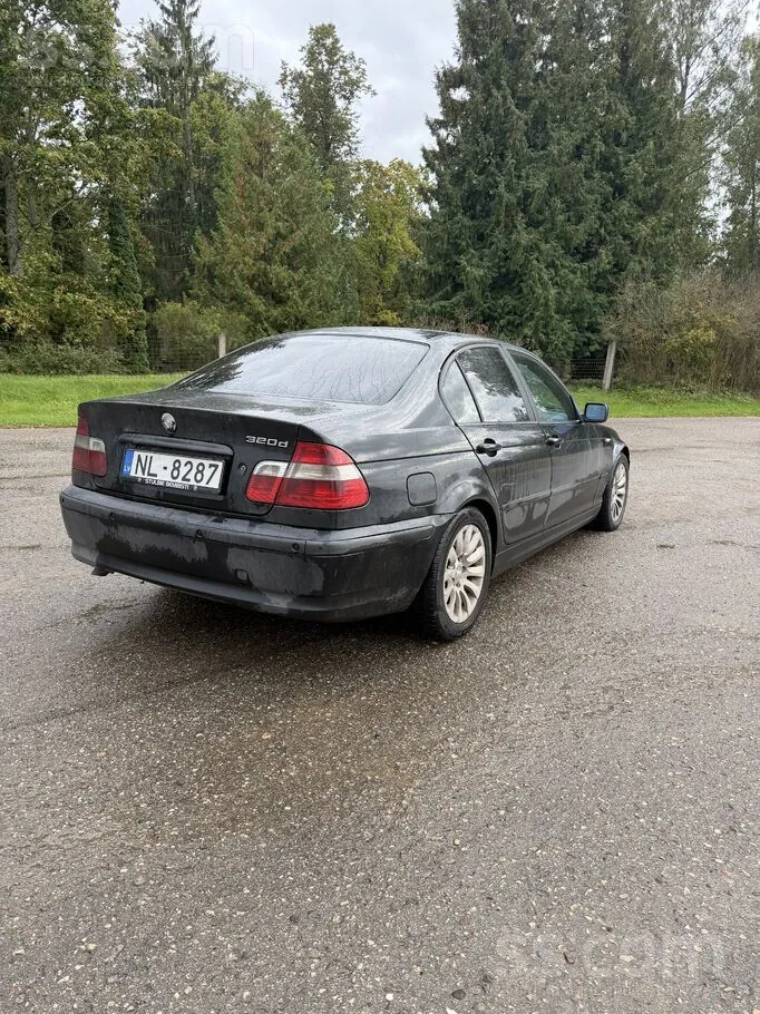 BMW 320 2003 photo 2