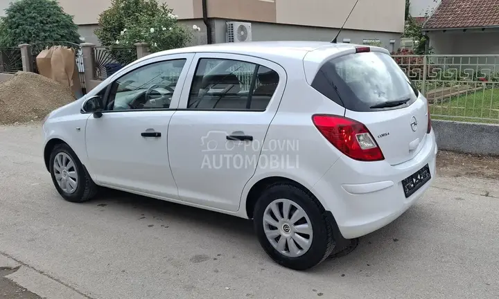 Opel Corsa D 2010 photo 4