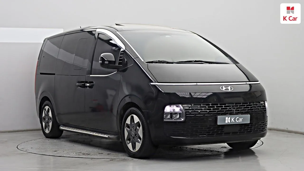 Hyundai Staria 2022 photo 3