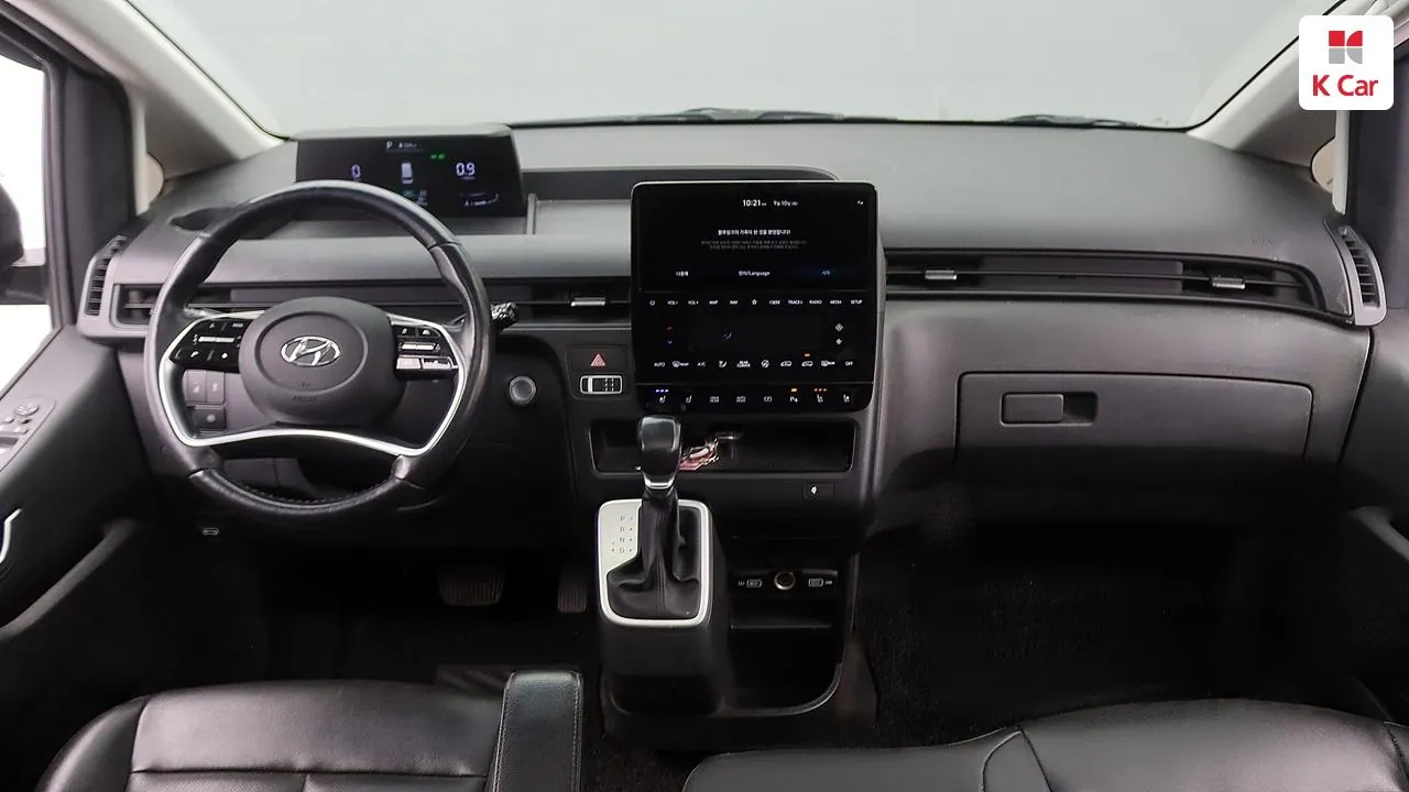 Hyundai Staria 2022 photo 5