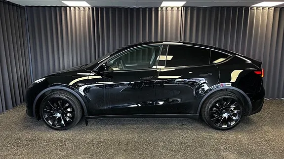 Tesla Model Y 2024 photo 5