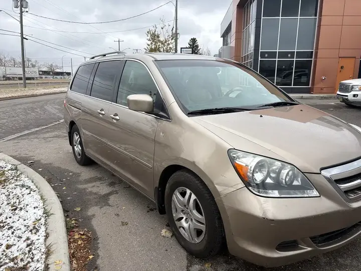 Honda Odyssey 2007 photo 3