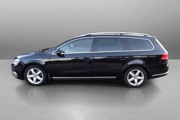 Volkswagen Passat 2014 photo 2