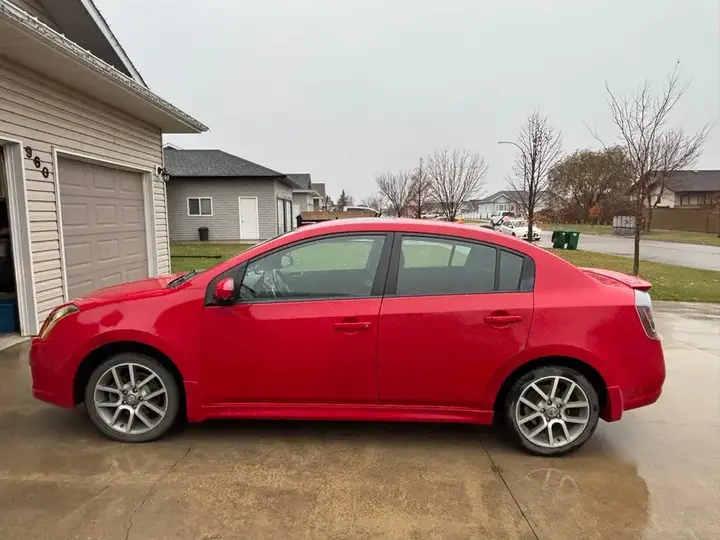 Nissan Sentra 2009 photo 3