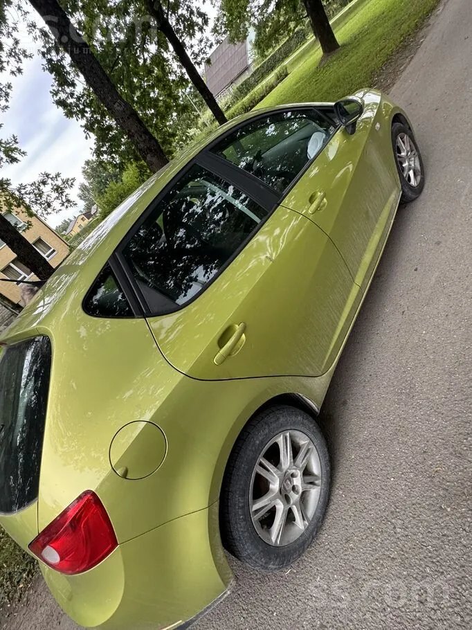 Seat Ibiza 2009 photo 2