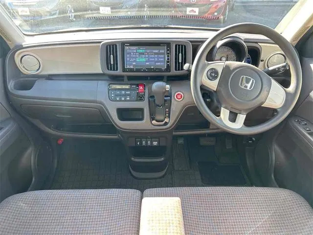 Honda Civic 2018 photo 2