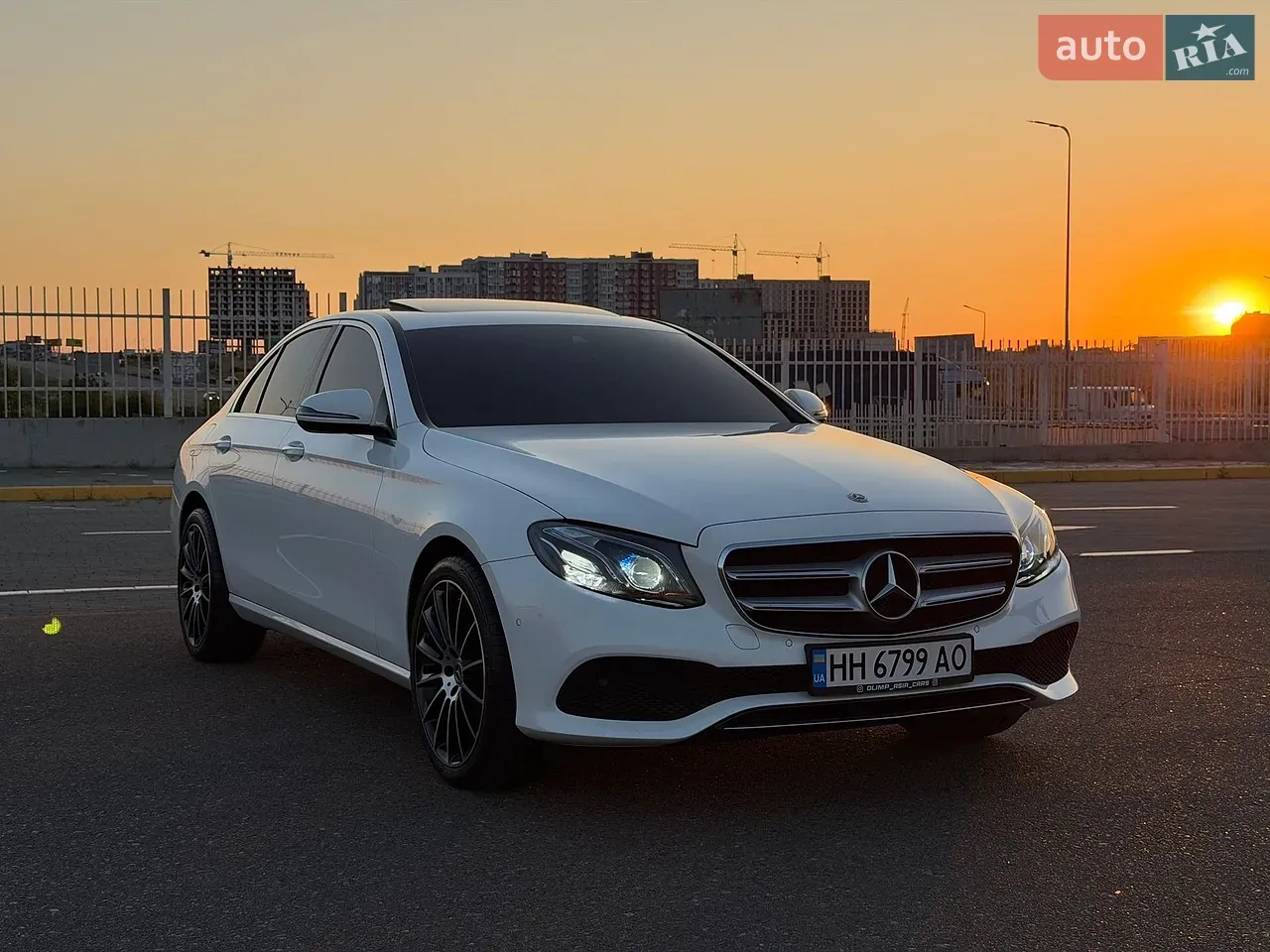 Mercedes-Benz E-Class 2020 photo 3