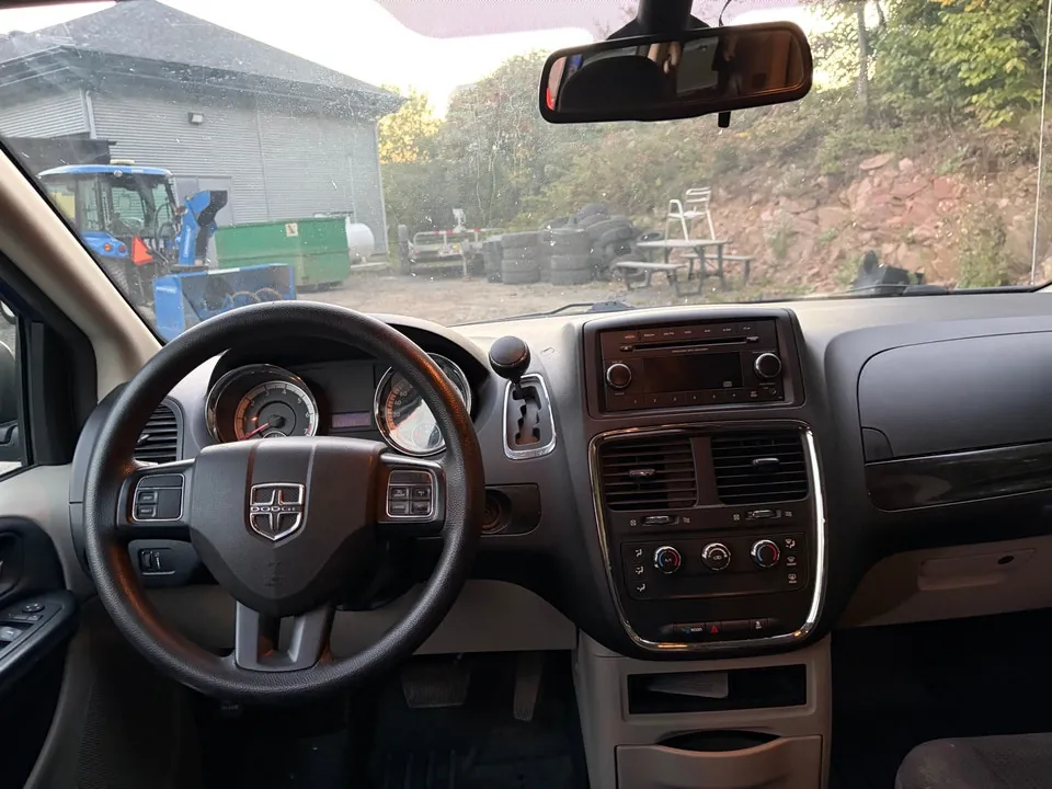 Dodge Grand Caravan 2018 photo 5