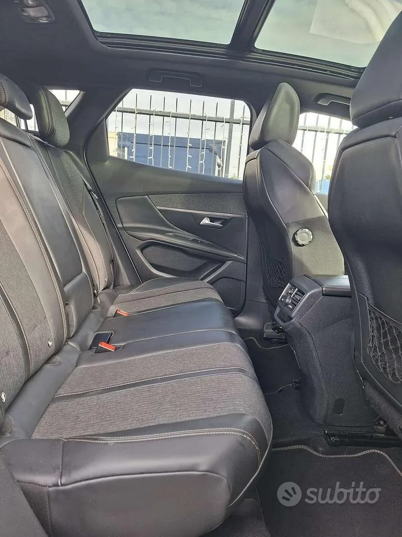 Peugeot 3008 2018 photo 3