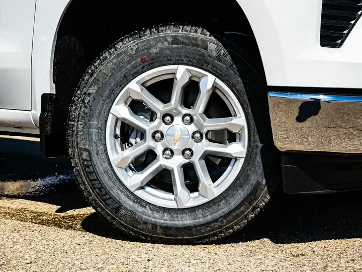 Chevrolet Silverado 1500 2026 photo 5