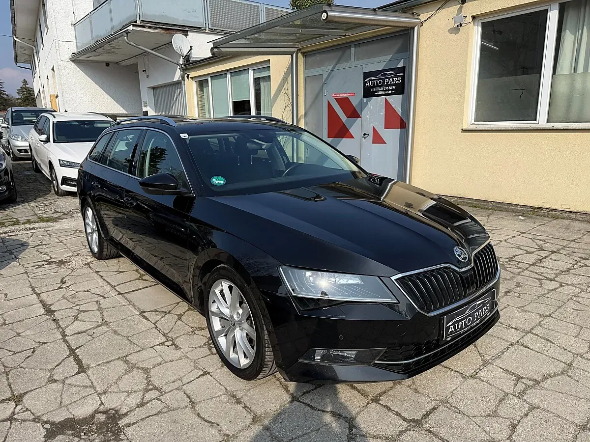 Skoda Superb 2017 photo 3