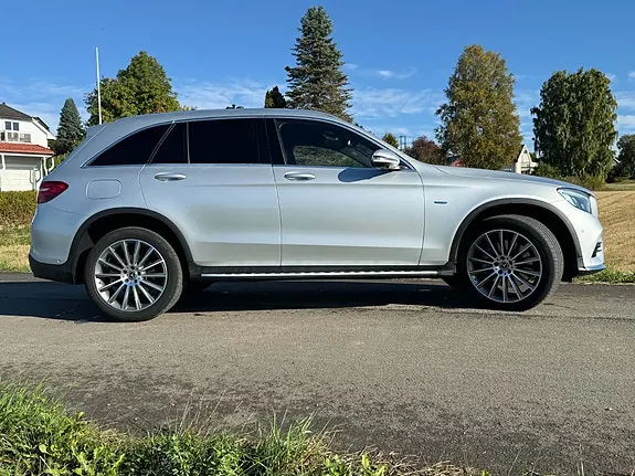 Mercedes-Benz Glc350 E 2017 photo 2
