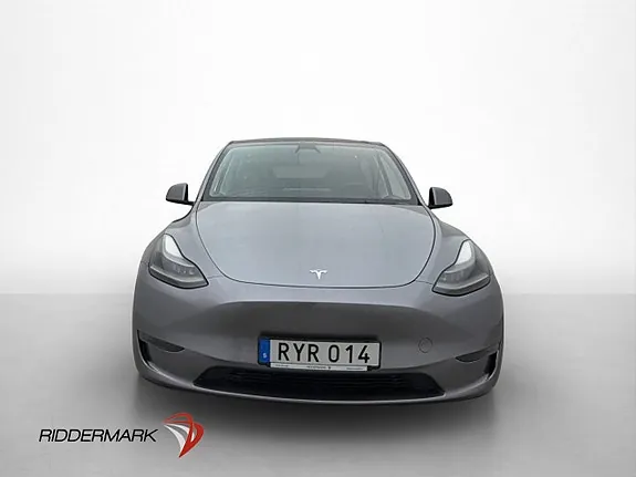 Tesla Model Y 2023 photo 2