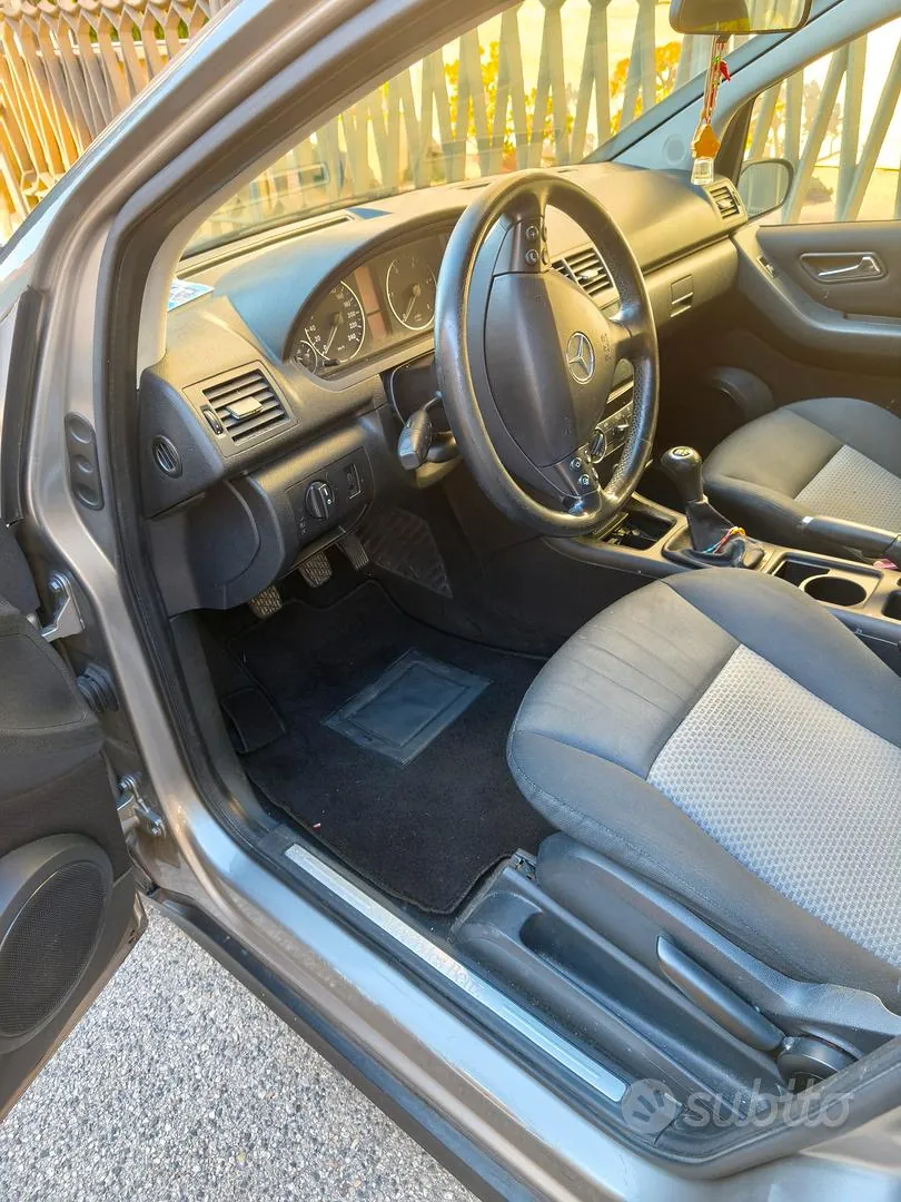 Mercedes-Benz A160 2008 photo 4