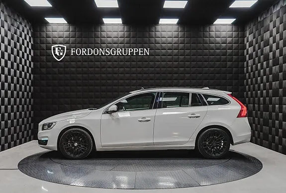 Volvo V60 2016 photo 3