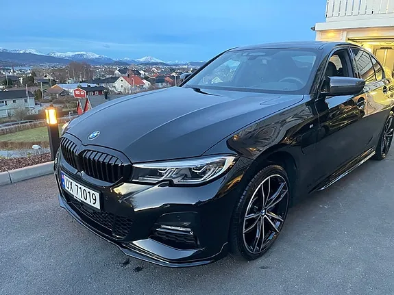 BMW 330E