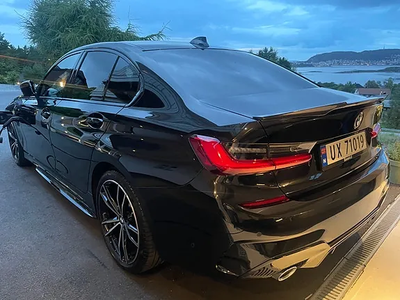 BMW 330E 2020 photo 3