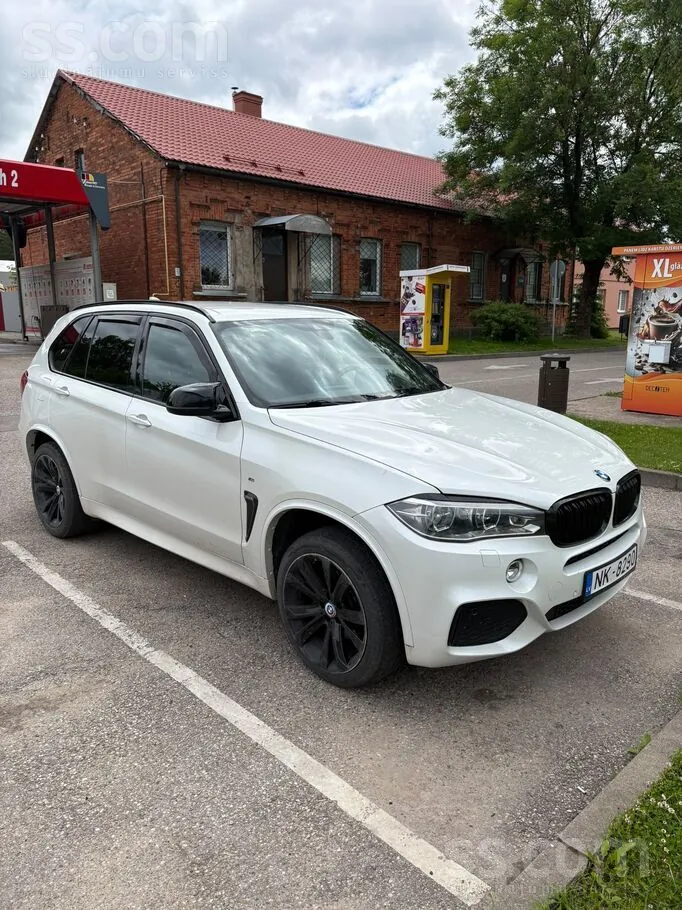 BMW X5