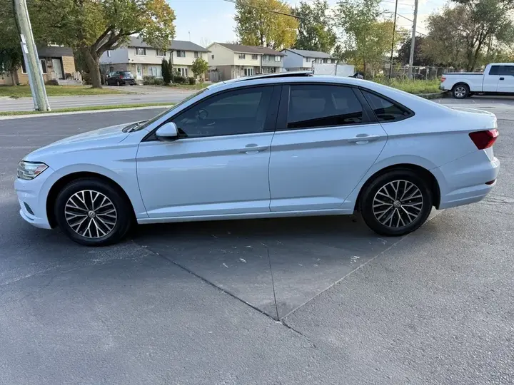 Volkswagen Jetta 2019 photo 4
