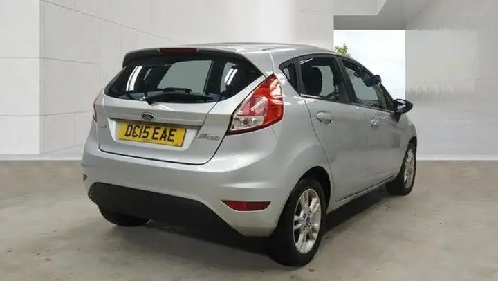 Ford Fiesta 2015 photo 5