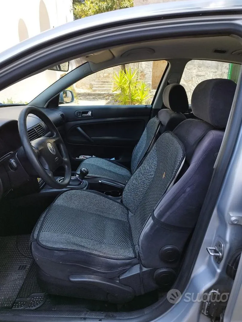 Volkswagen Passat 2003 photo 5