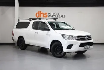 Toyota Hilux 2017 photo 2