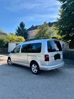 Volkswagen Caddy 2020 photo 2