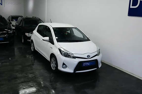 Toyota Yaris 2013 photo 5