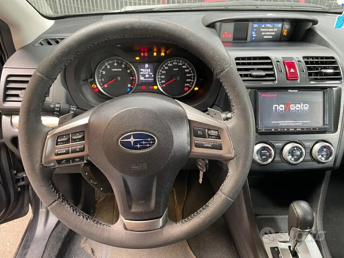 Subaru Xv 2014 photo 5