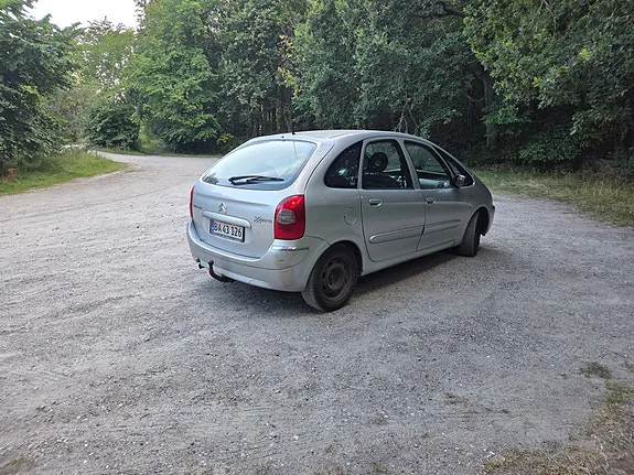 Citroen Xsara Picasso 2005 photo 2