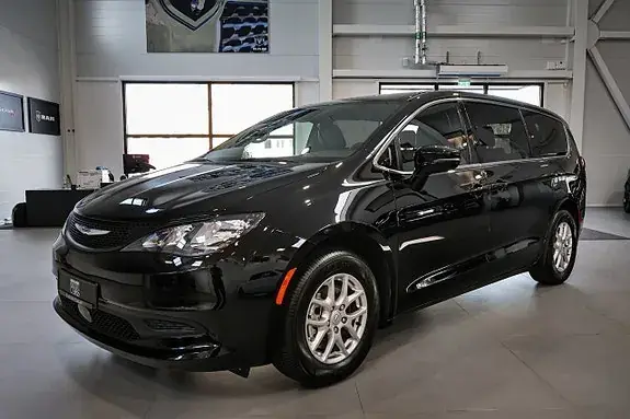 Chrysler Grand Voyager 2027 photo 4