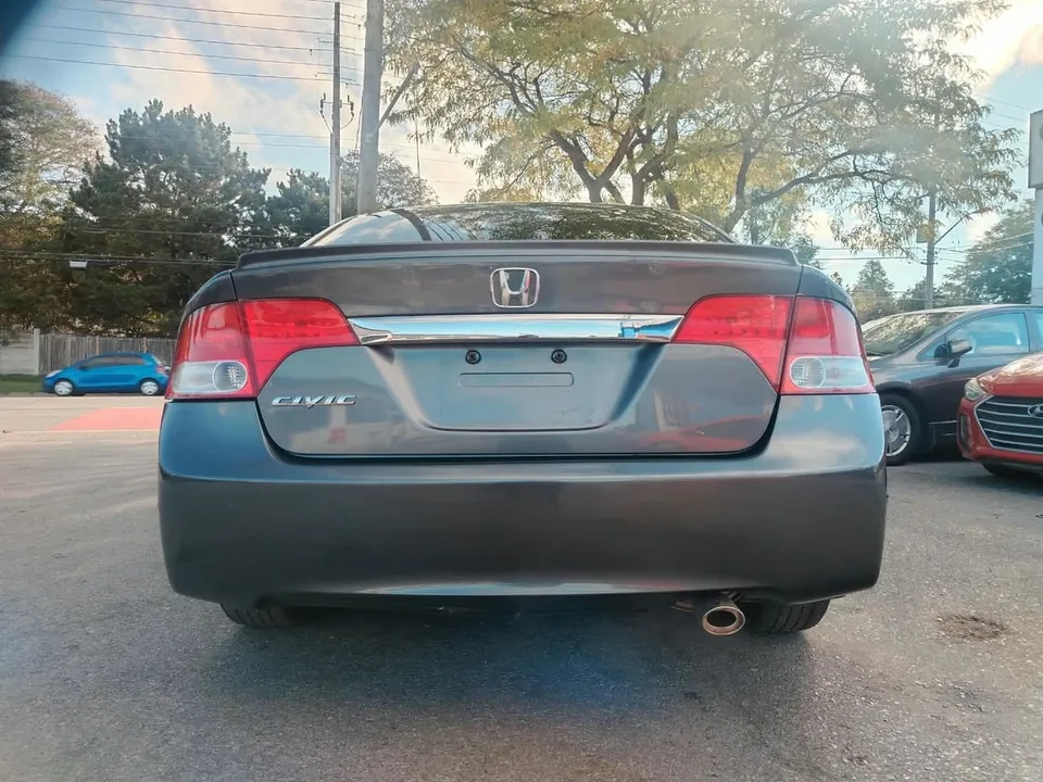 Honda Civic 2010 photo 4
