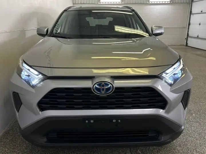 Toyota Rav4 2024 photo 2