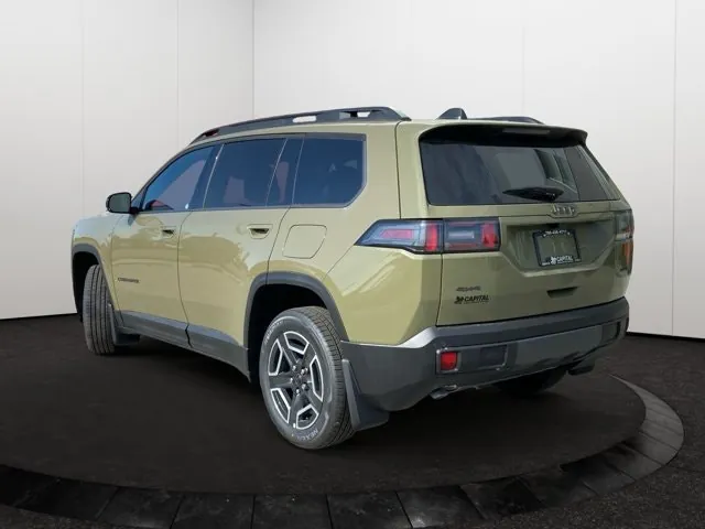 Jeep Cherokee 2026 photo 4