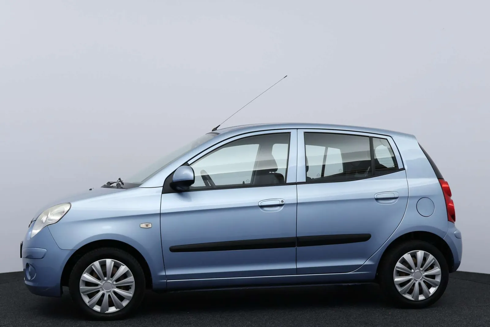 Kia Picanto 2009 photo 4