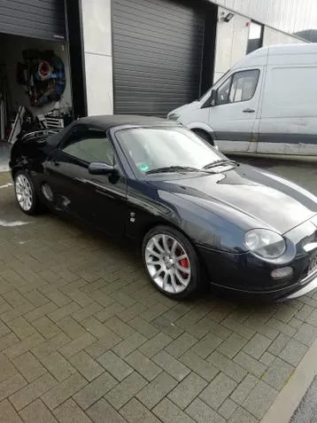 MG F