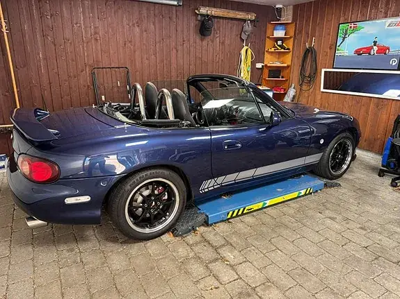 Mazda Mx-5 2001 photo 3