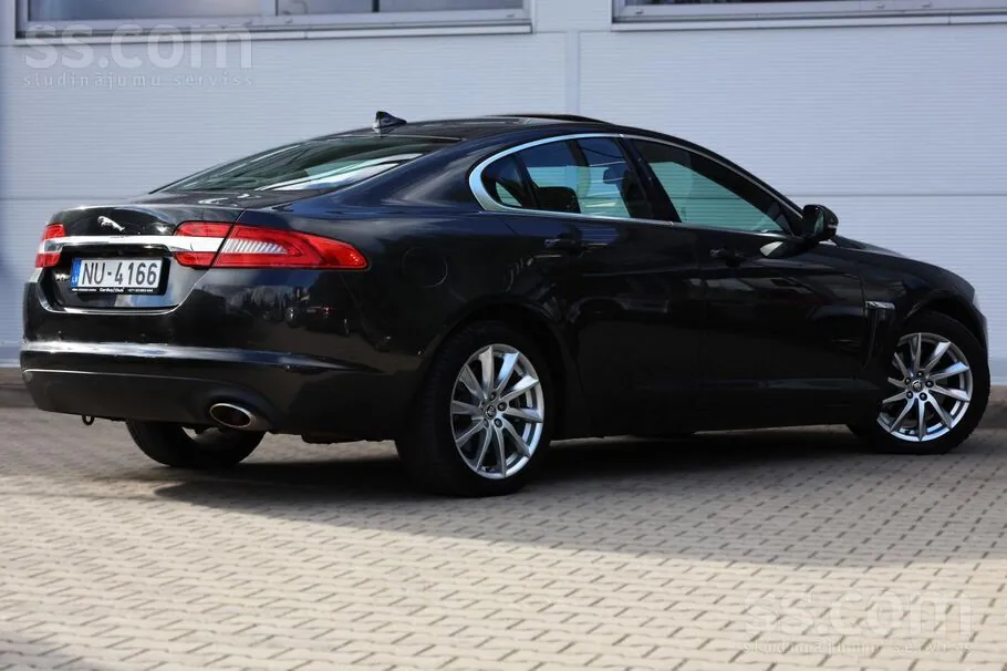 Jaguar Xf 2013 photo 5
