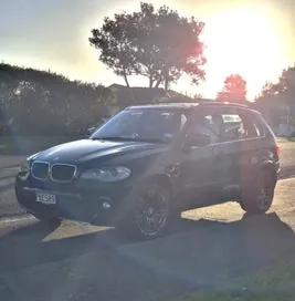 BMW X5 2011 photo 2