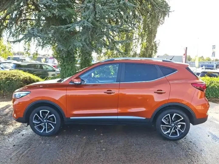 MG Mg Zs 2023 photo 4
