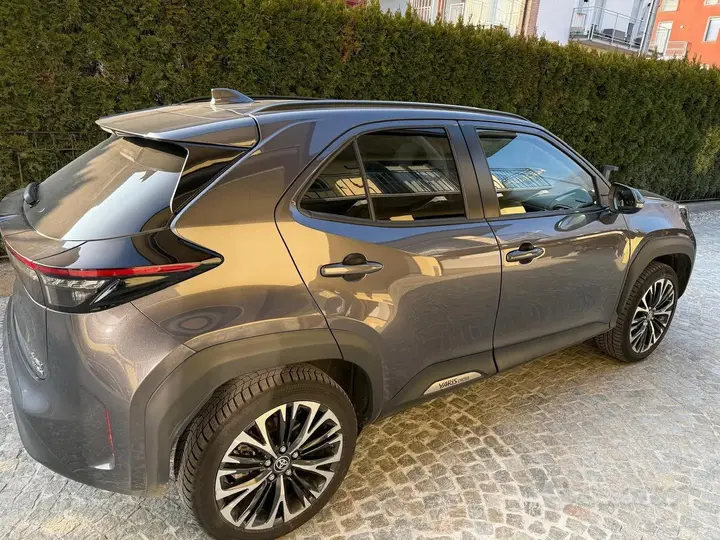 Toyota Yaris Cross 2024 photo 2