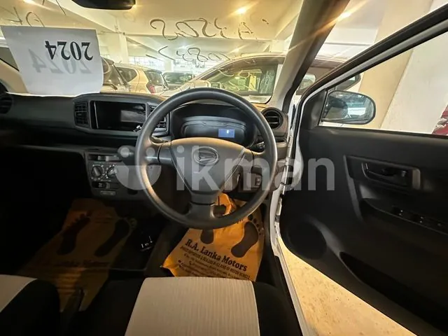 Daihatsu Mira 2024 photo 3