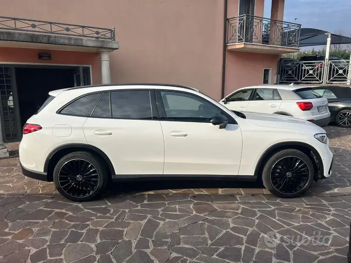 Mercedes-Benz Glc 2023 photo 2
