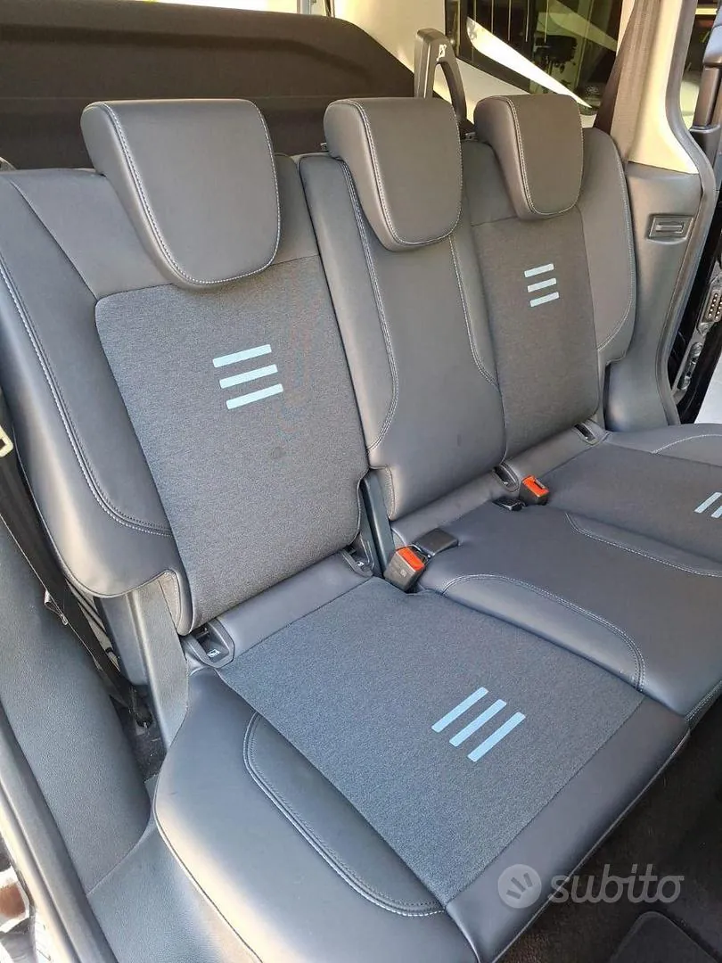 Ford Tourneo Courier 2025 photo 3